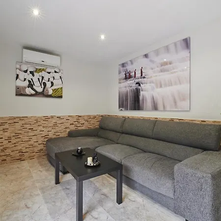 Ferreira Villa *